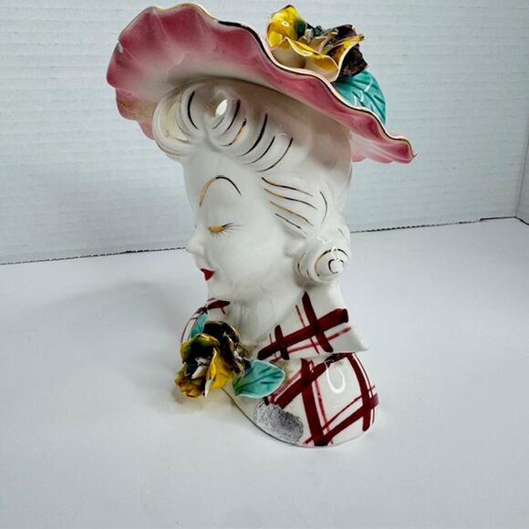 Vintage Lefton Lady Head Vase "Margo" Collectible - Picture 4 of 9